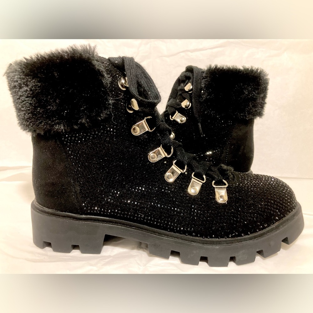 Black Fur-Trimmed Lust for Life Women's Sparkle Faux Fur Boots Size 9.5 US